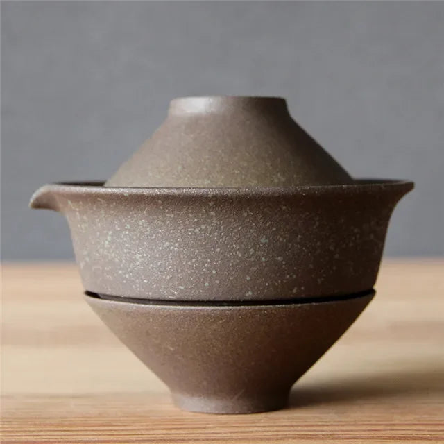 Ceramic Tea Cup Set Portable Japanese Travel Teaware Kung Fu Tea Cup 1 Pot 2 Cups Home Office Travel Vintage Drinkware Gaiwan