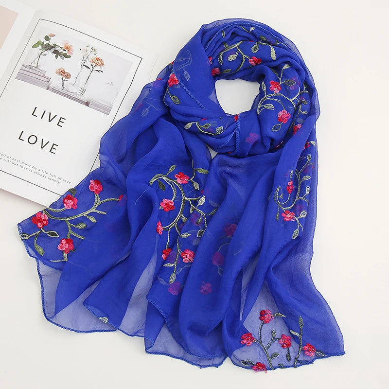 Gratë e Laven Plain Floral Gra të Qëndura Shalle Silk mbështjell