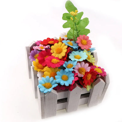 100pc/Los 2,5 cm Mini Daisy Dekorative Blume künstliche Seidenblumen Party Hochzeitsdekoration Wohnkultur (ohne Stamm) Billiger