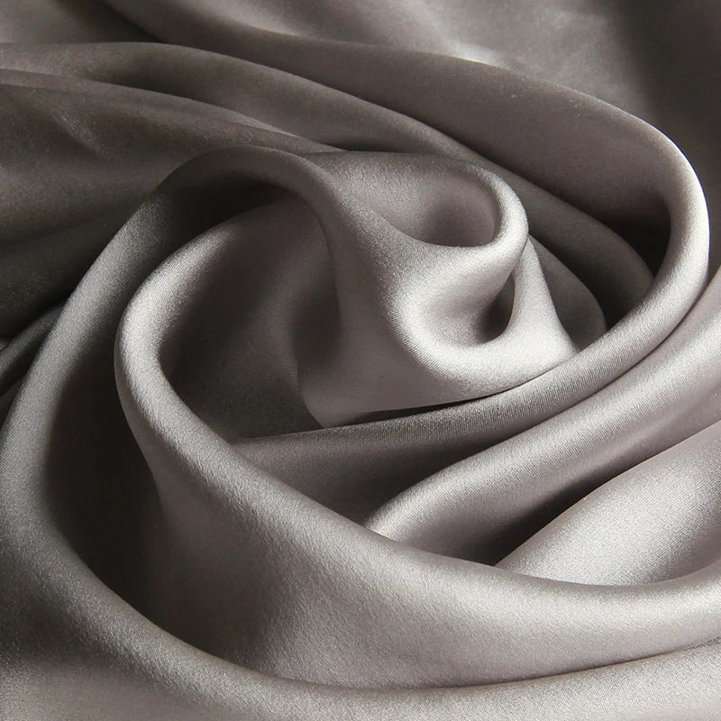 Bufanda de seda 100% real Mujeres Marca de lujo 2021 Wraps Natural Silk Silks Wraps for Ladies Solid Teckerchief Silk Foulard