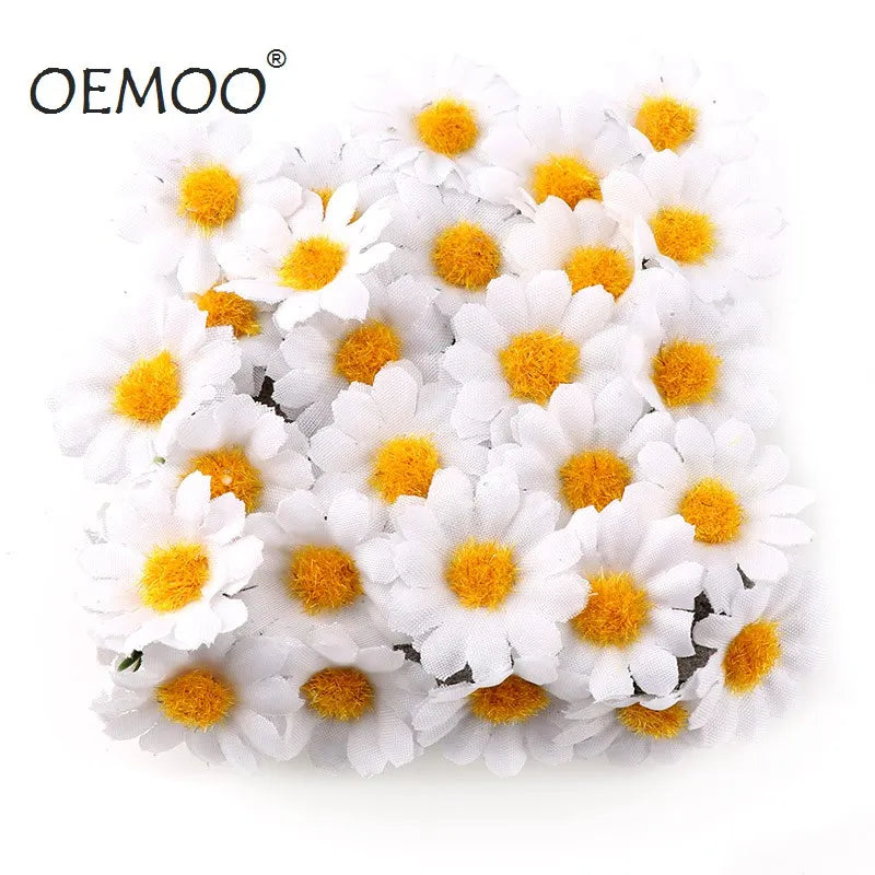 100pc/Los 2,5 cm Mini Daisy Dekorative Blume künstliche Seidenblumen Party Hochzeitsdekoration Wohnkultur (ohne Stamm) Billiger