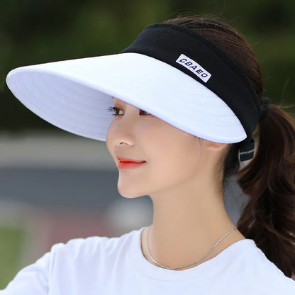 2021 Einföld kvenkyns SUMER SUN VISOR WIDE BRIM HAT SCANE HAT Stillanlegt UV Protection kvenkyns húfa pakkning