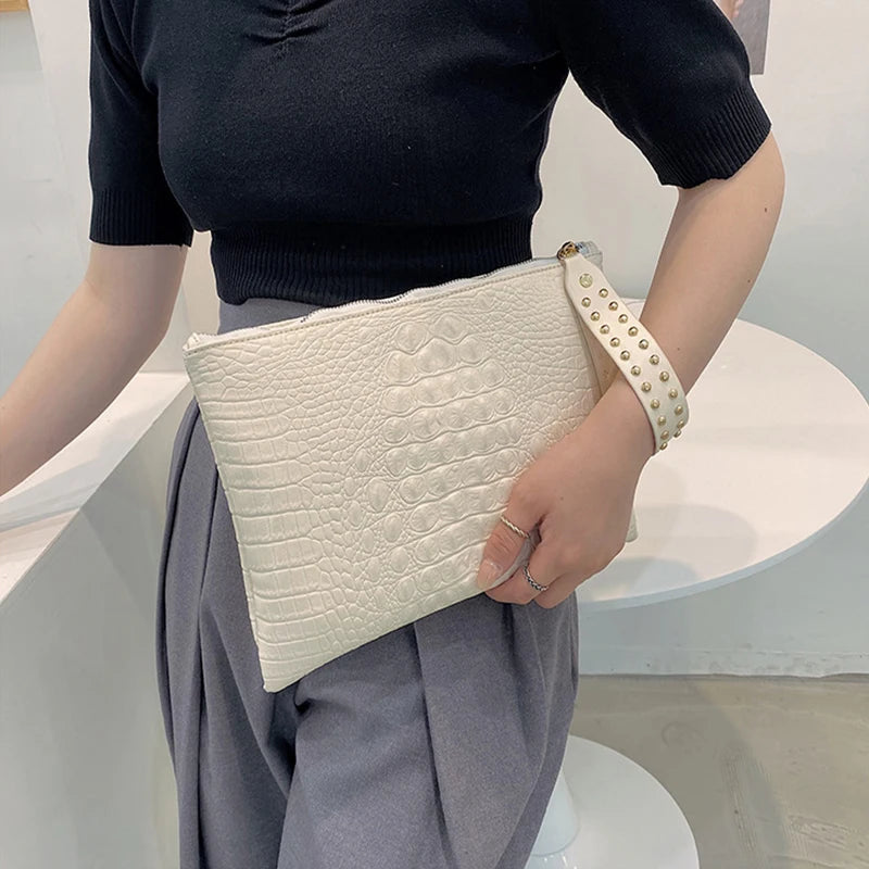 Mode luxe handtassen dames tas pu lederen koppeling dames avond envelop tas vrouwelijke dag koppels klutsen portemonnee draagbare polsbandas tas