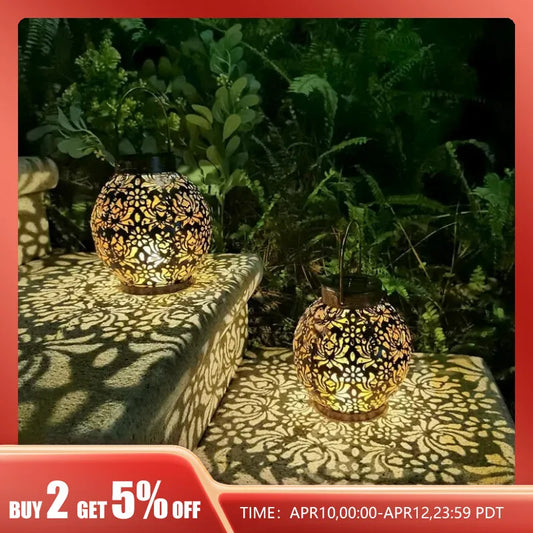 LED SOLAR LANTERNE LIGHT HOLLOW SMUTREON PROSEPION LIGHT HANGNING LAMPER UDENDOR VANDPROOF YARD GARDEN ART DECORATION