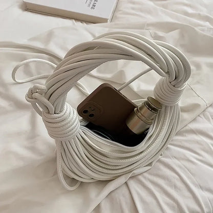2023 Luxus Frauen Handtaschen Designer Marke handgewebte Nudelbeutel