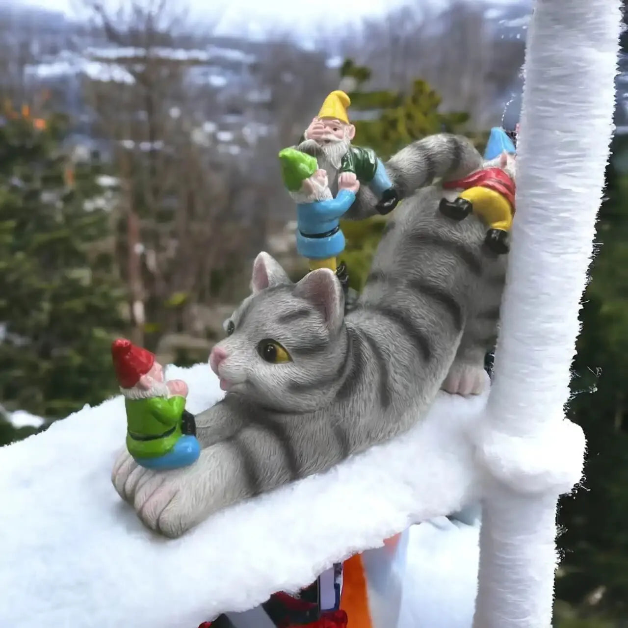 Gato com gnomos ao ar livre para o pátio ao ar livre, decoração de arte da estátua de estátua para o jardim, decoração de ar livre interna