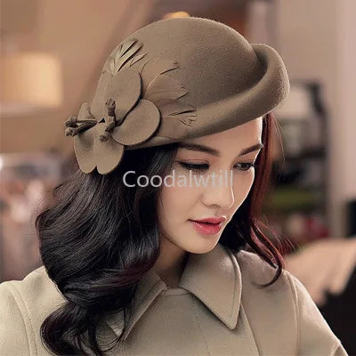Konur 100% ull fannst fedoras vetur vintage cloche hattur með blóm upp beygju Brim bowler pillbox cap party dömur beret húfur