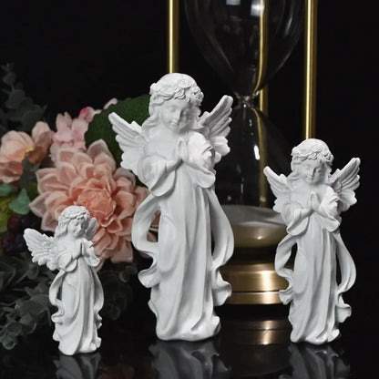 Anioł Figurina Spokojna modlitwa rzeźba Śliczna piórka Anioł żywica