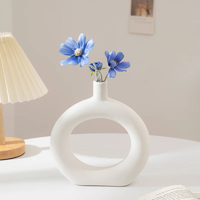 White Ceramic Vase Modern Decorative Vase for Pampas Grass Minimalist Flower Vases for Centerpiece Wedding Office Home Decor