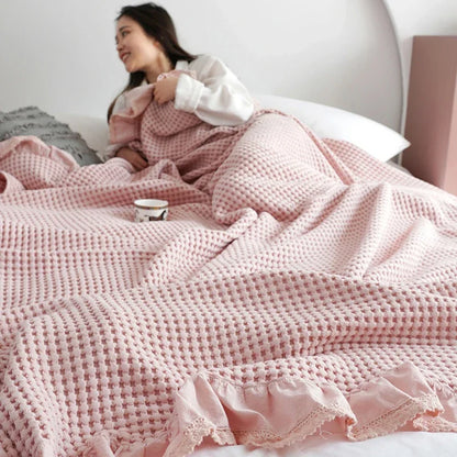100% Baumwollweichbett Plaid Home Japenese Strickdecke Maiskorn Waffel geprägt Sommer Rüschen warmes kotes Wurfbettverschraub
