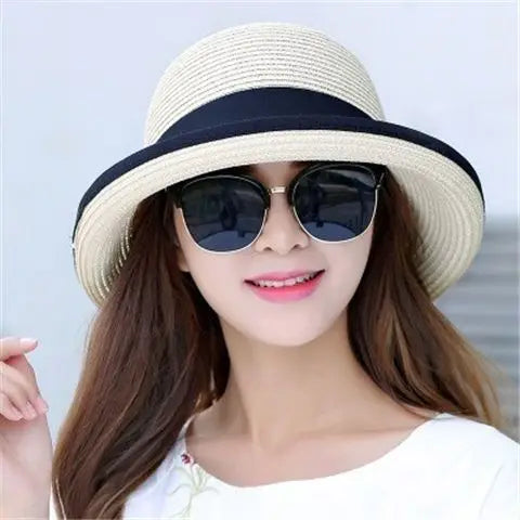 Muoti kesä Panama Beach Straw Hat for Women Beach rullattu auringonhattu rento matkakorkki Yksinkertainen leveä keulahattu Casquette