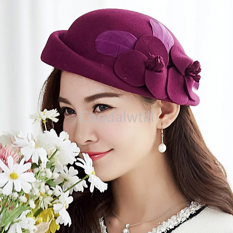 Konur 100% ull fannst fedoras vetur vintage cloche hattur með blóm upp beygju Brim bowler pillbox cap party dömur beret húfur