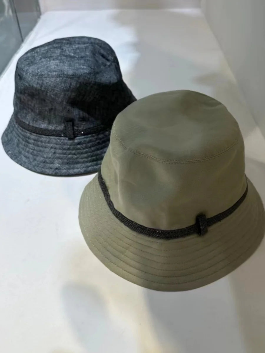 24 B // C NÝ