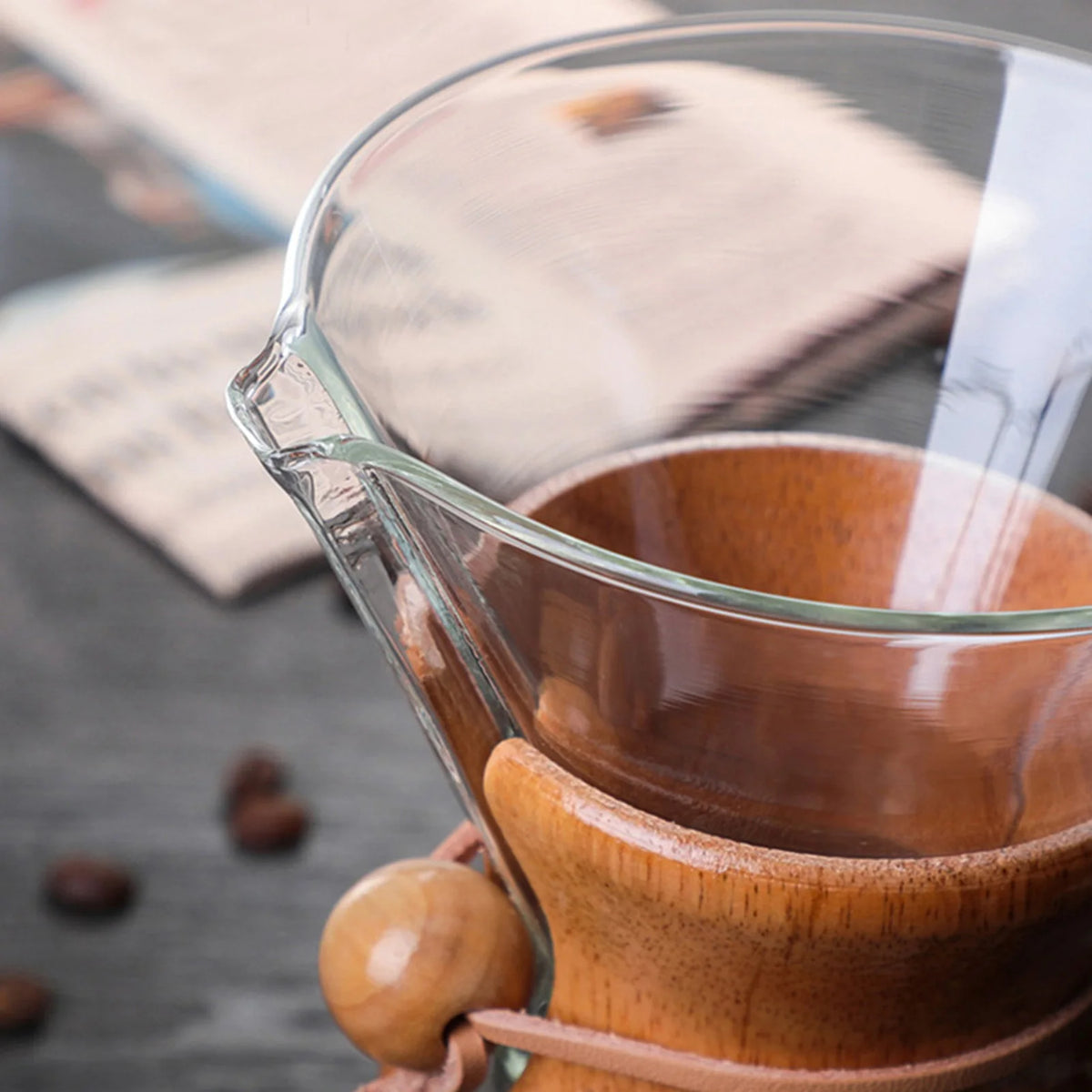 Pour Over Coffee Maker 14oz Paperless Glass Carafe with Stainless Steel Filter Manual Coffee Dripper Brewer with Wood Sleeve