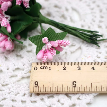 12/36/72/144pcs Mini Stamme Blume Künstliche Blumen basteln gefälschte Blumen für Hochzeitsstrauß Party Scrapbooking Decor DIY