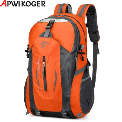 Classic 40L Outdoor Backpack Men Women Mulheres de alta qualidade Travel Backpack Back for Men Causal Patchwork Sport Backpack Women