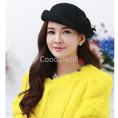 Konur 100% ull fannst fedoras vetur vintage cloche hattur með blóm upp beygju Brim bowler pillbox cap party dömur beret húfur