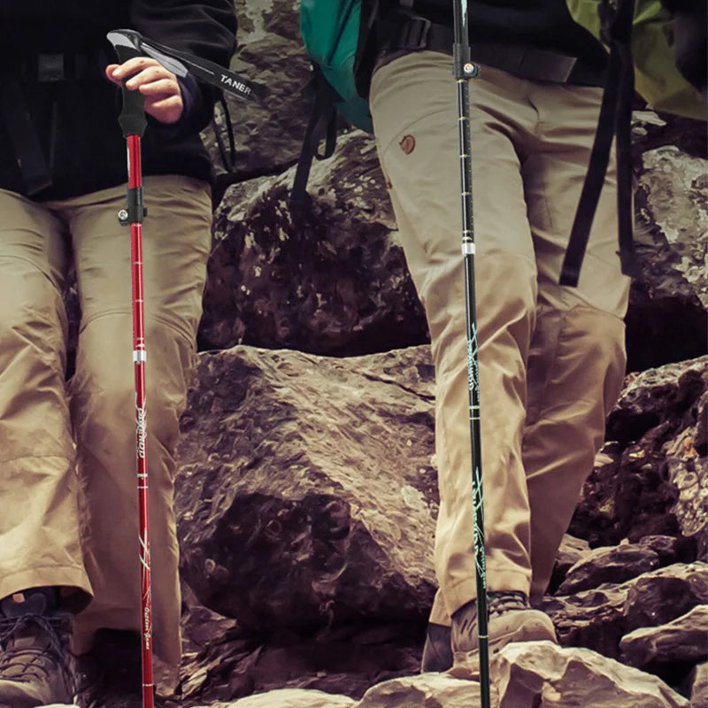 Trekking Stick 5-sektion Teleskopisk foldning Trekking Poles Udendørs camping Ultralette bærbare sammenfoldelige vandrende vandrestok