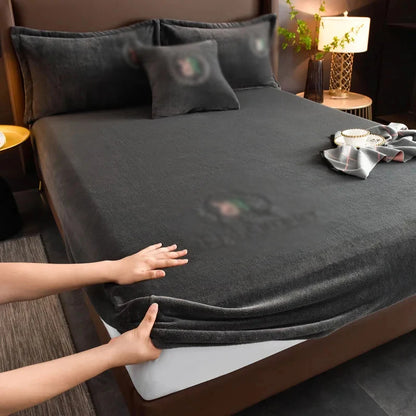 Aksamitne materace pokrowce na zimowy ciepły aksamitny materiał wyposażony arkusz ciepły materiał pokrowca Mattress Protector na 90 x 200 cm