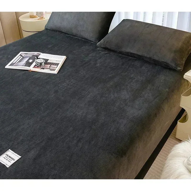 Myk varm plysjmontert ark Elastisk madrassdeksel fluffy korall fleece sengetøy vinter par luksuriøse dobbeltseng sengetøy