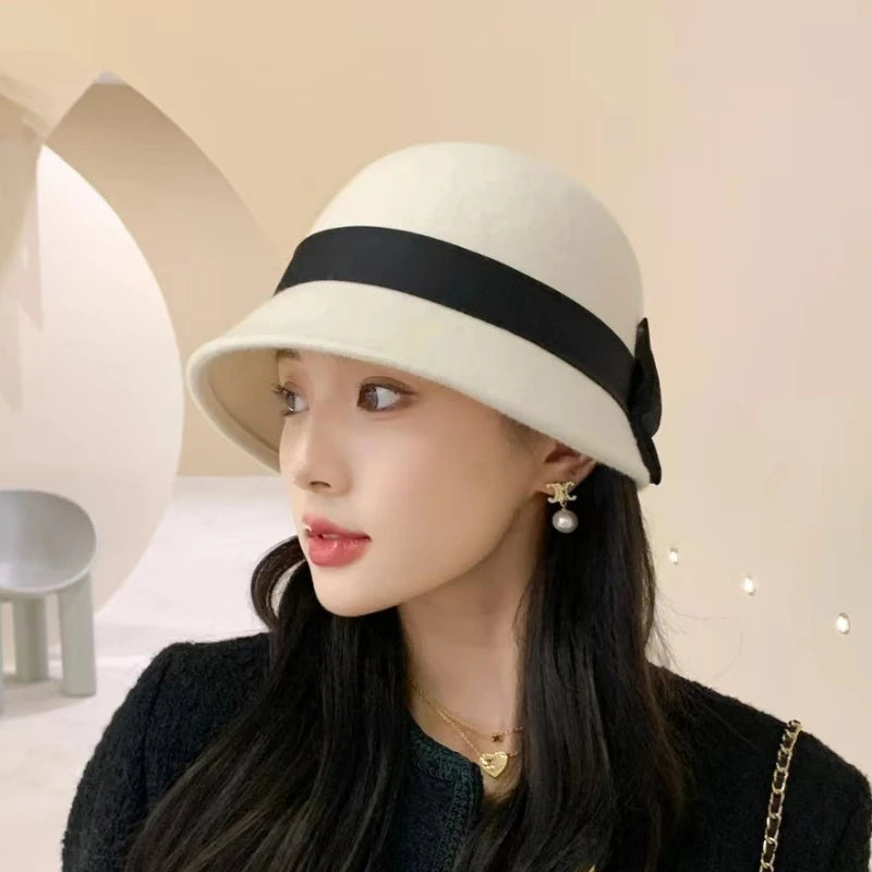 Hepburn Style Silk Hark Hark Hat për Gratë Vjeshtë-Drita Lesh Australiane Felt Hat Hat Delikat dhe Elegante Fisherman
